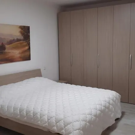 아파트 Cosy Flat 2 슬렌디
